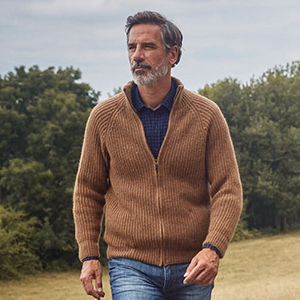 Gilet en laine chameau pour homme