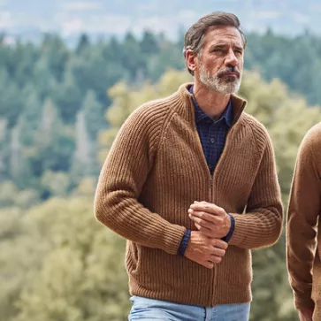 Gilet en laine chameau pour homme