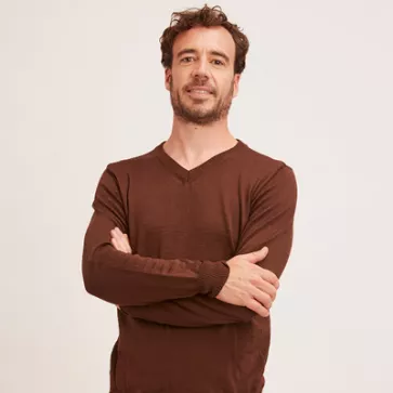 Pull en laine mérinos homme col V