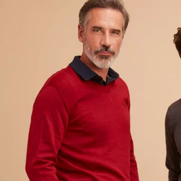 Pull en laine mérinos homme col V