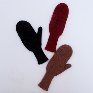 Moufles en duvet de mohair et soie