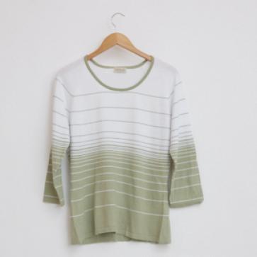 Pull coton à fines rayures