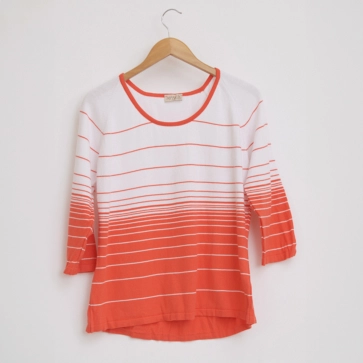 Pull coton à fines rayures  