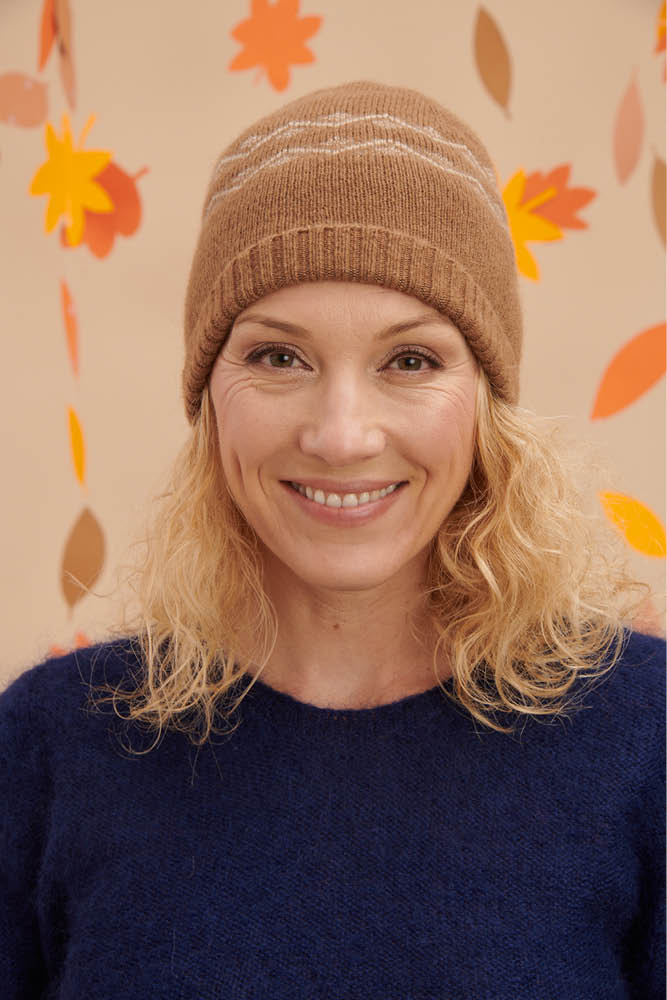 Bonnet en laine chameau pour femme