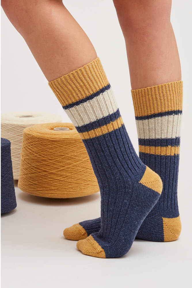 Chaussettes laine recyclée bicolores ou à rayures