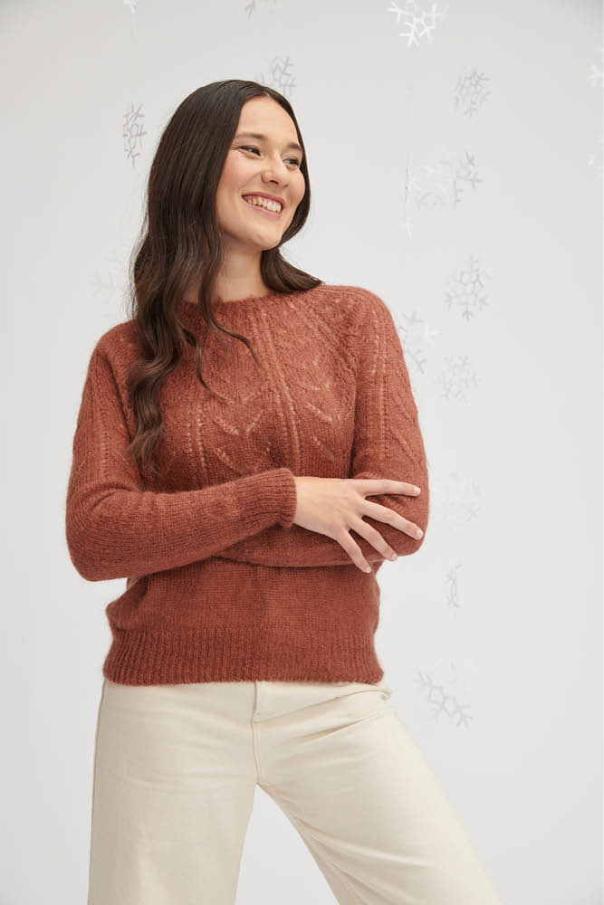 Pull en laine ajouré en duvet de mohair et soie pour femme