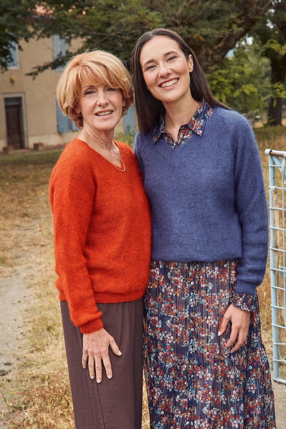Pull en laine mohair col V pour femme 
