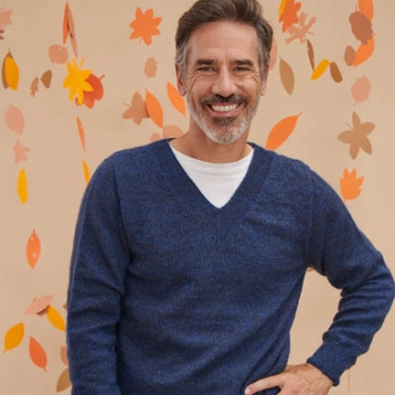 Pull en laine yack col V pour homme