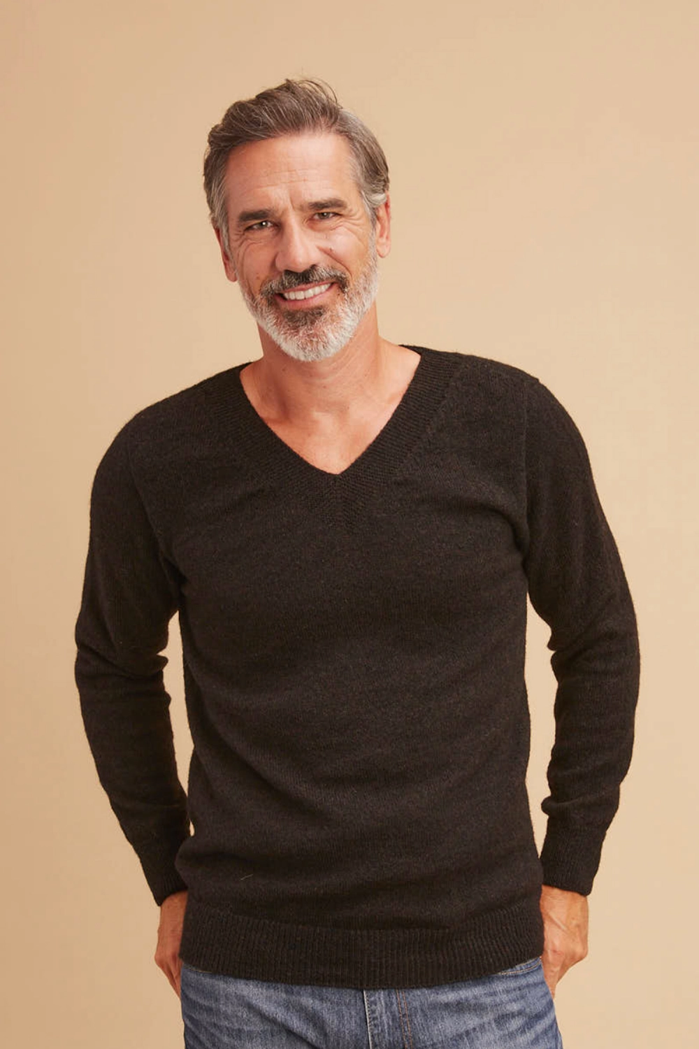 Pull en laine yack col v homme ymv bam 2