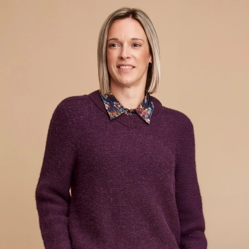 Pull en laine alpaga et m&eacute;rinos col V pour femme