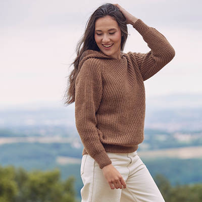 Pull en laine à capuche pour femme