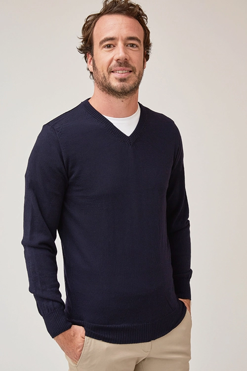 Pull en laine homme col V  