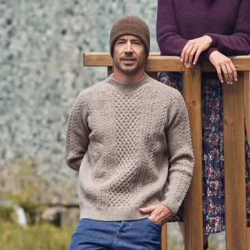 Pull en laine &agrave; torsades pour homme