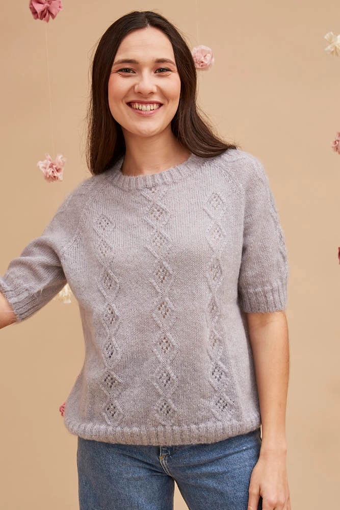 Pull en laine manches courtes ajouré pour femme