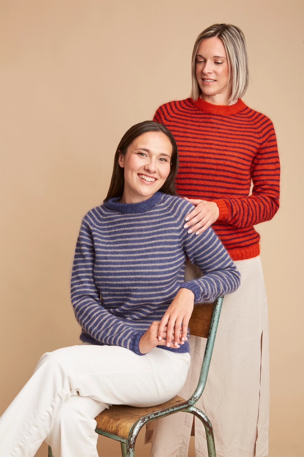 Pull en laine mohair et soie à fines rayures pour femme