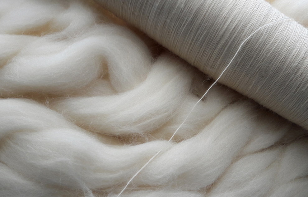 La laine Mérinos est une des fibres naturelles préférées de l'Atelier Missegle